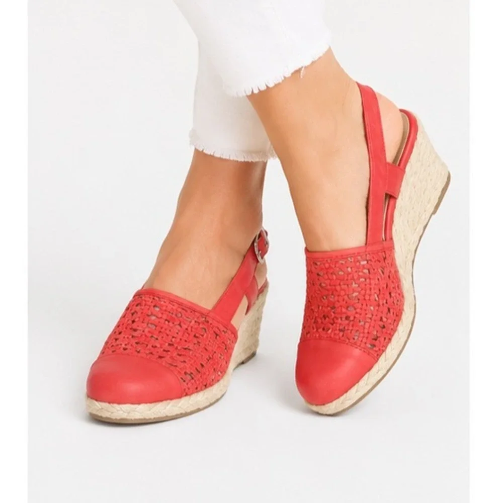 Easy Street Womens Taffy Espadrille Wedges Size 9WW Red Slingback Knit  Textile